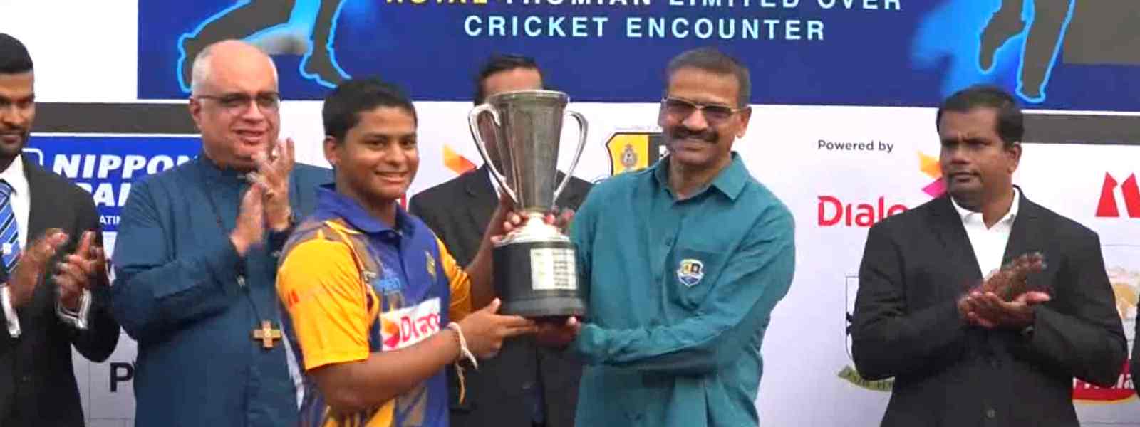 නිල් මහ සටනේ එක්දින තරගයෙන් රාජකීය පිලට ජය